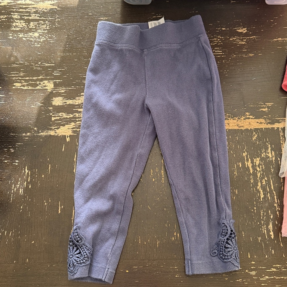 OshKosh B'gosh Lavender Knit Leggings with Lace Appliqué